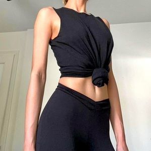 🤍VINTAGE SILK BLEND BLACK TANK TOP WITH BEADED NECK DETAIL🤍